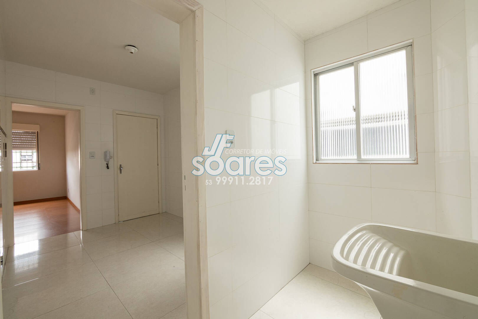 Apartamento à venda com 2 quartos, 68m² - Foto 7