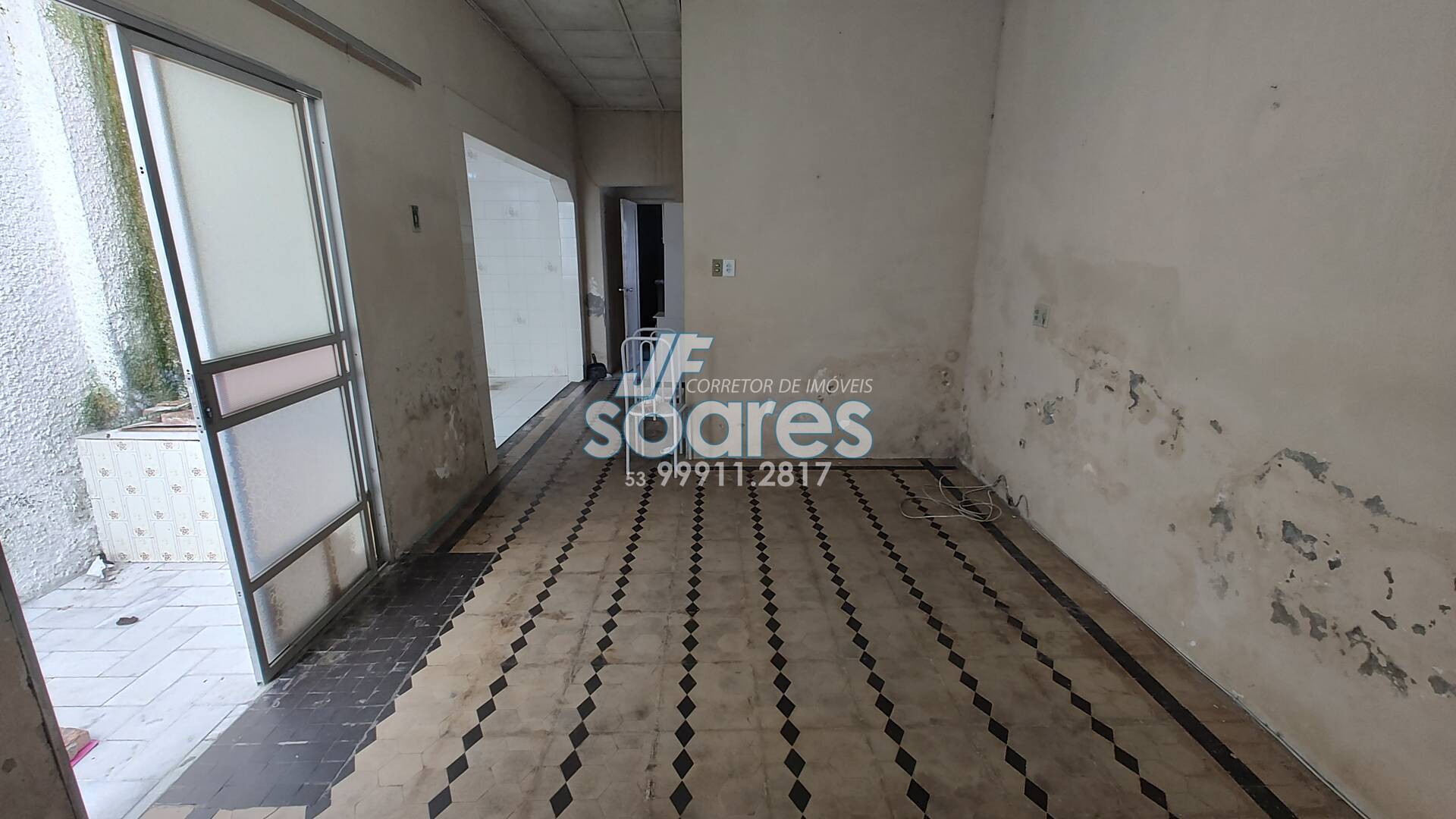 Casa à venda com 2 quartos, 134m² - Foto 3