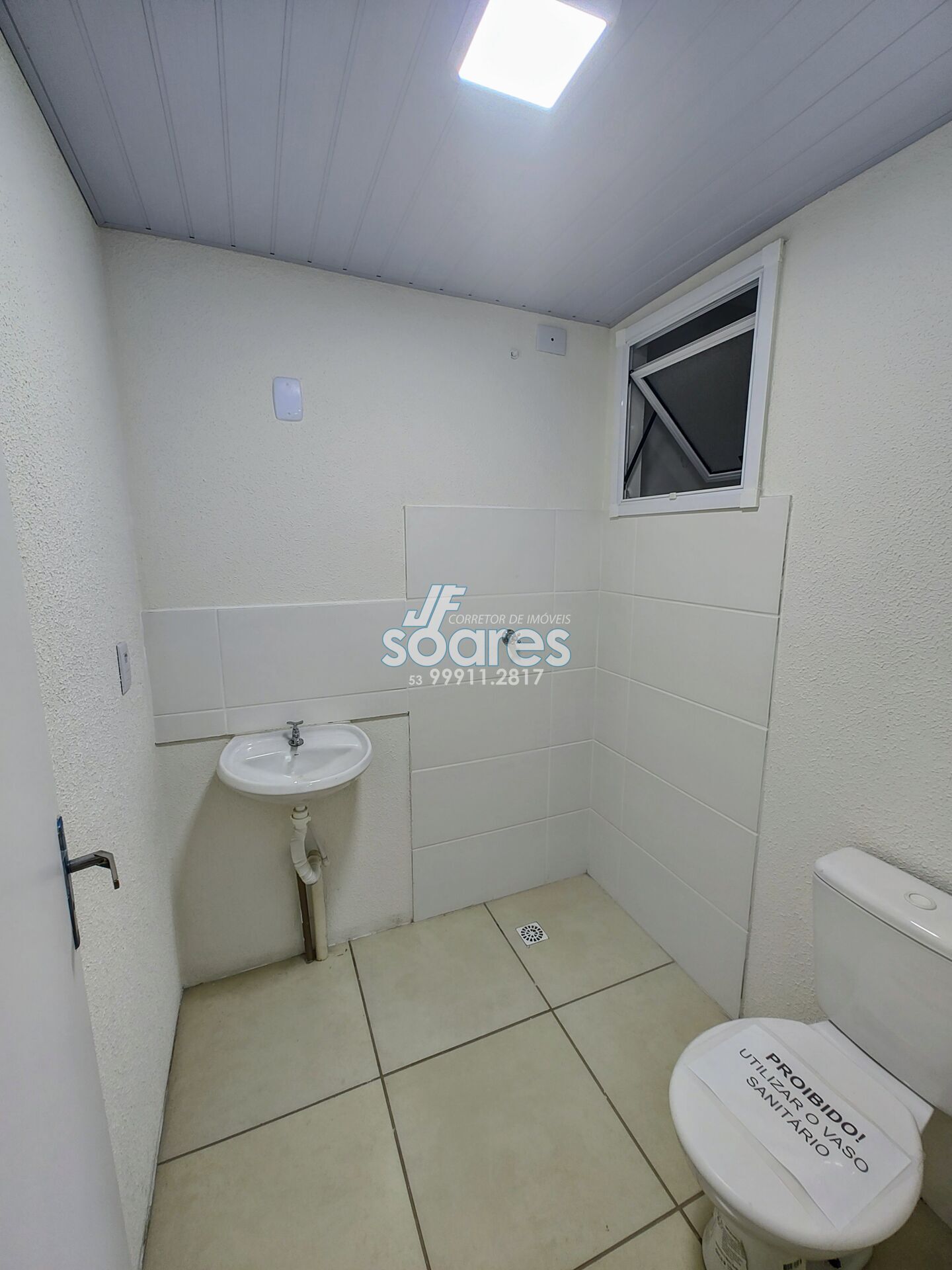 Apartamento à venda com 2 quartos, 44m² - Foto 22