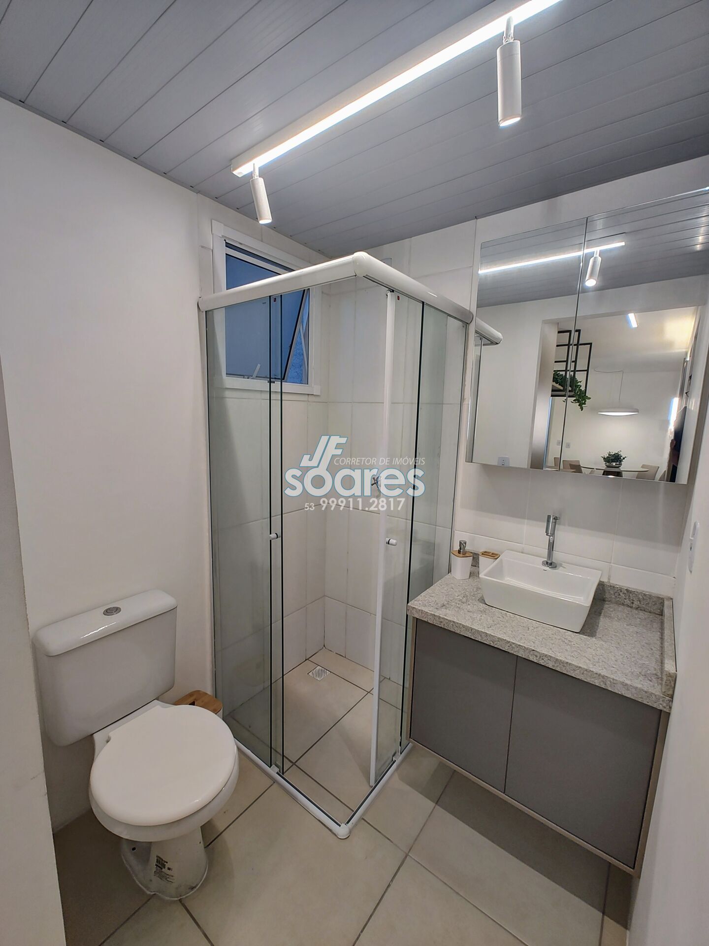 Apartamento à venda com 2 quartos, 44m² - Foto 17