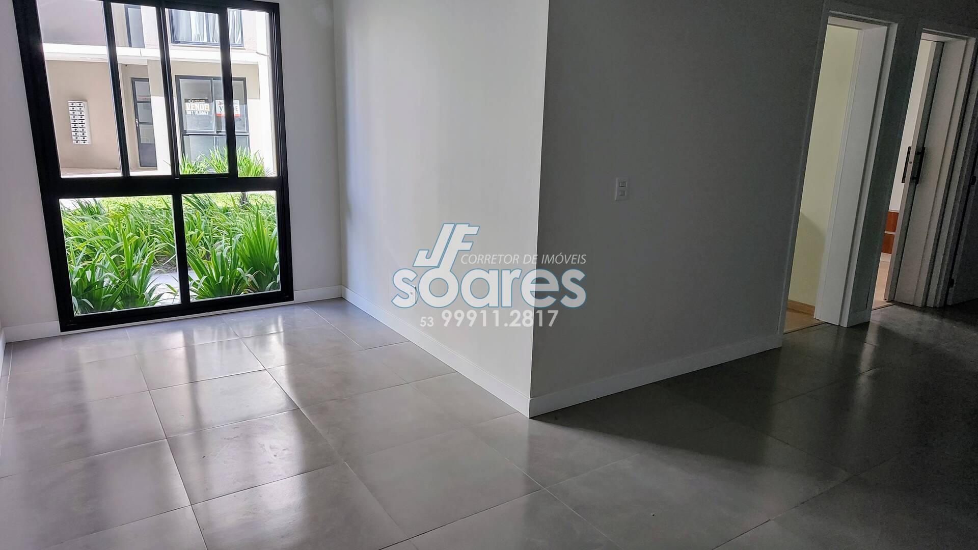 Apartamento à venda com 2 quartos, 55m² - Foto 2