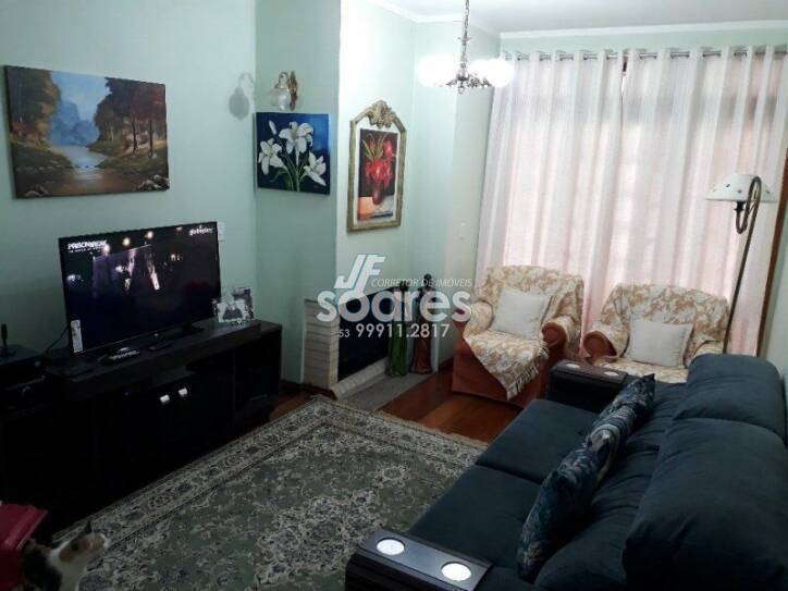 Apartamento à venda com 2 quartos, 160m² - Foto 2