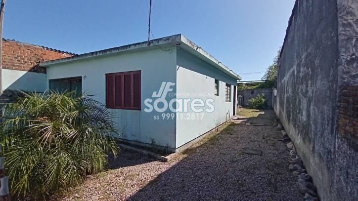 Casa à venda com 2 quartos, 91m² - Foto 2