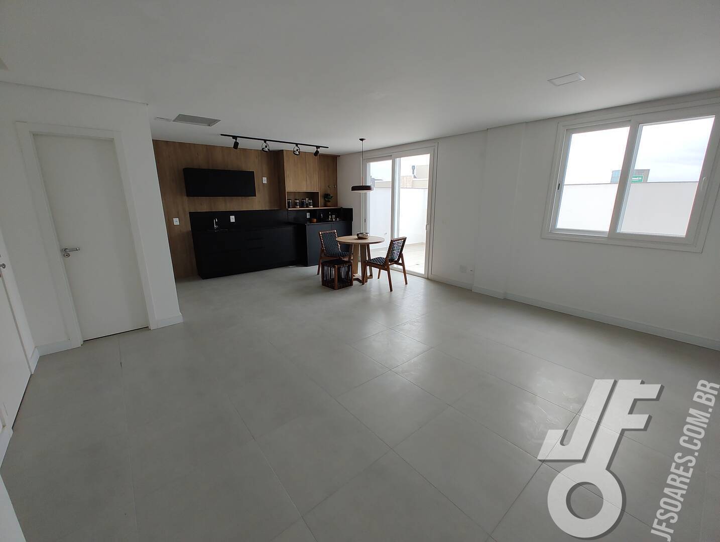 Apartamento, 1 quarto, 55 m² - Foto 1