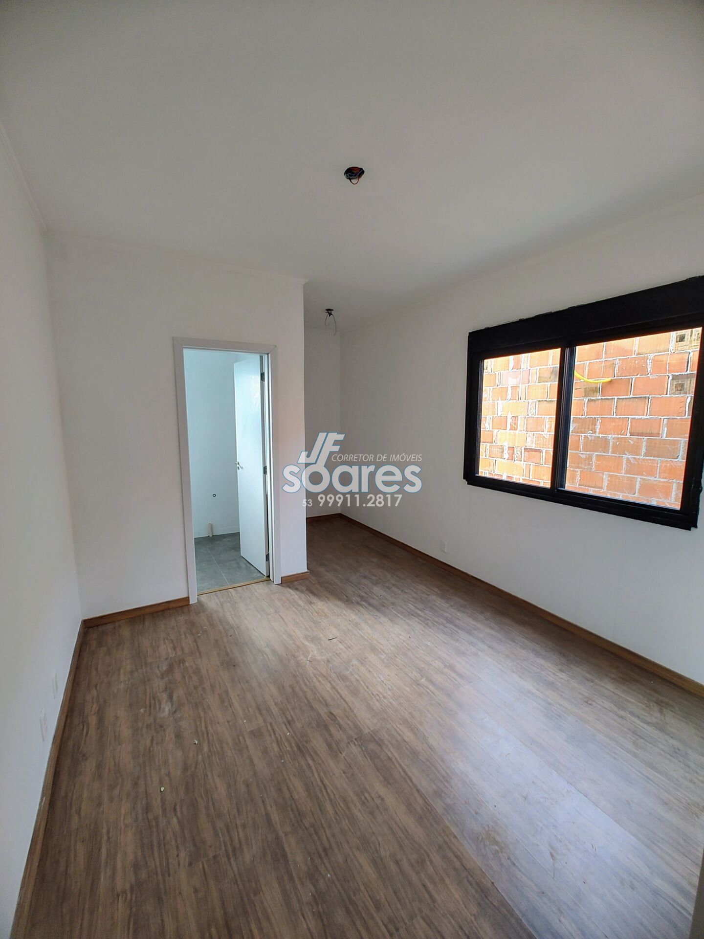 Casa à venda com 3 quartos, 90m² - Foto 12