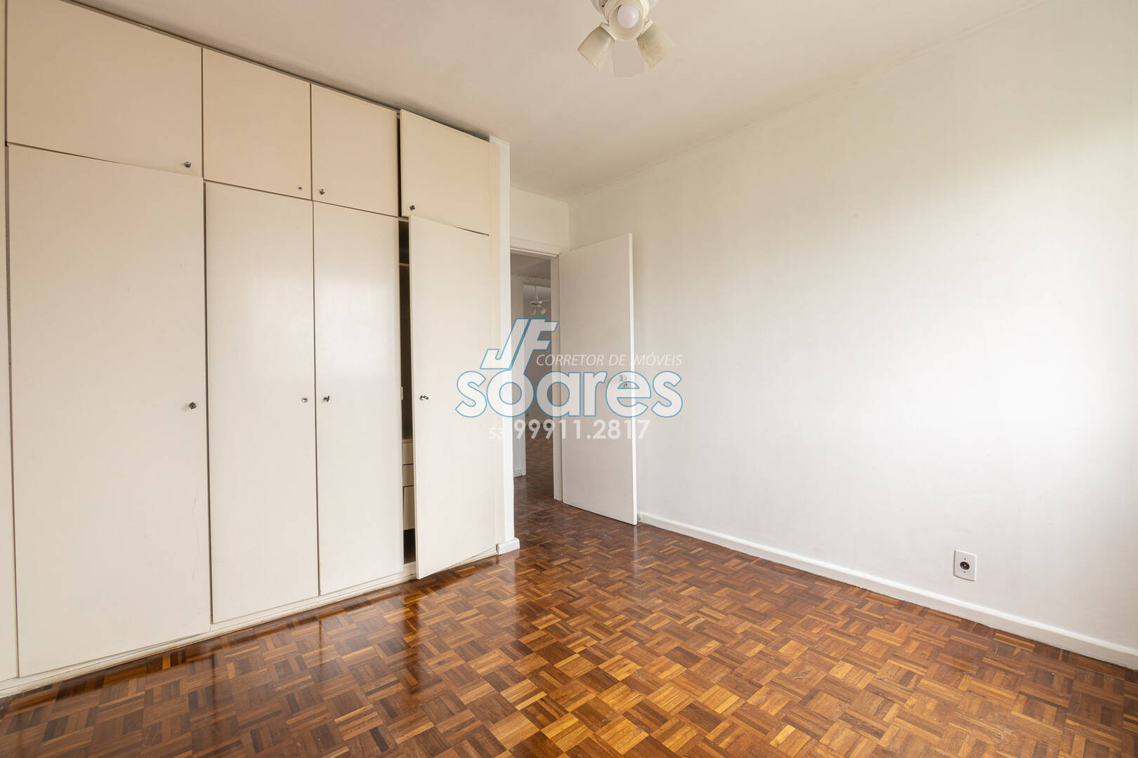 Apartamento à venda com 3 quartos, 136m² - Foto 5