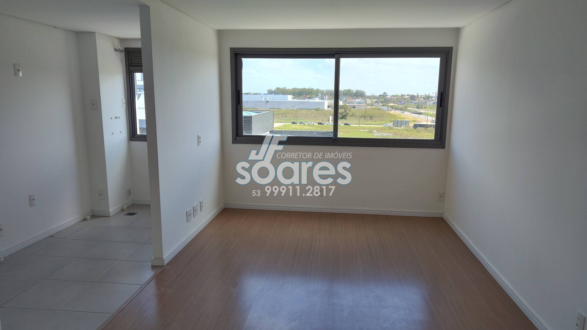 Apartamento à venda com 2 quartos, 67m² - Foto 2