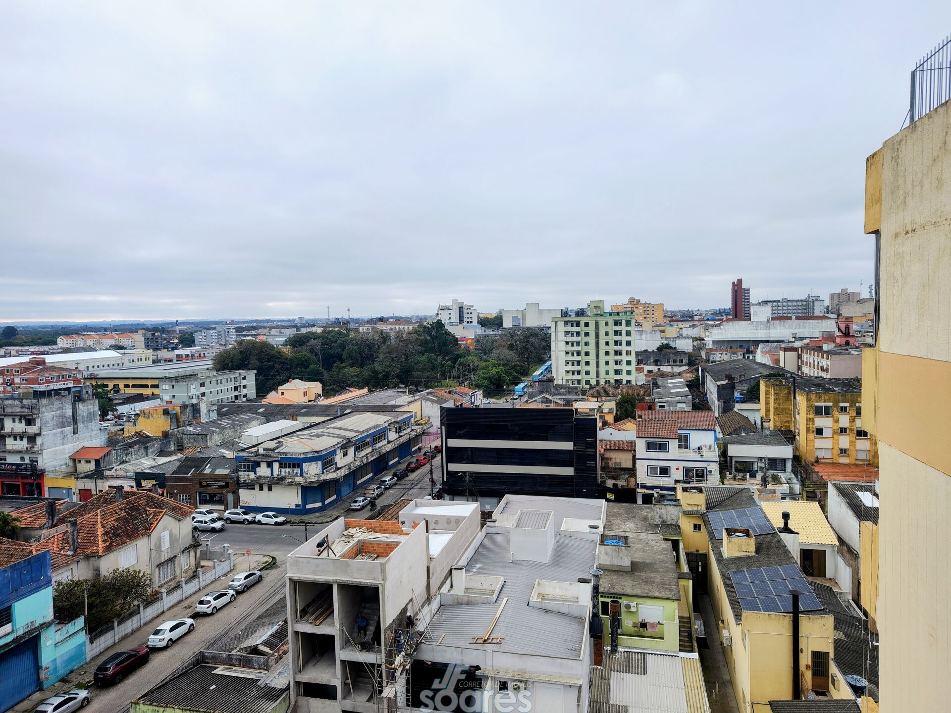 Apartamento à venda com 2 quartos, 75m² - Foto 9