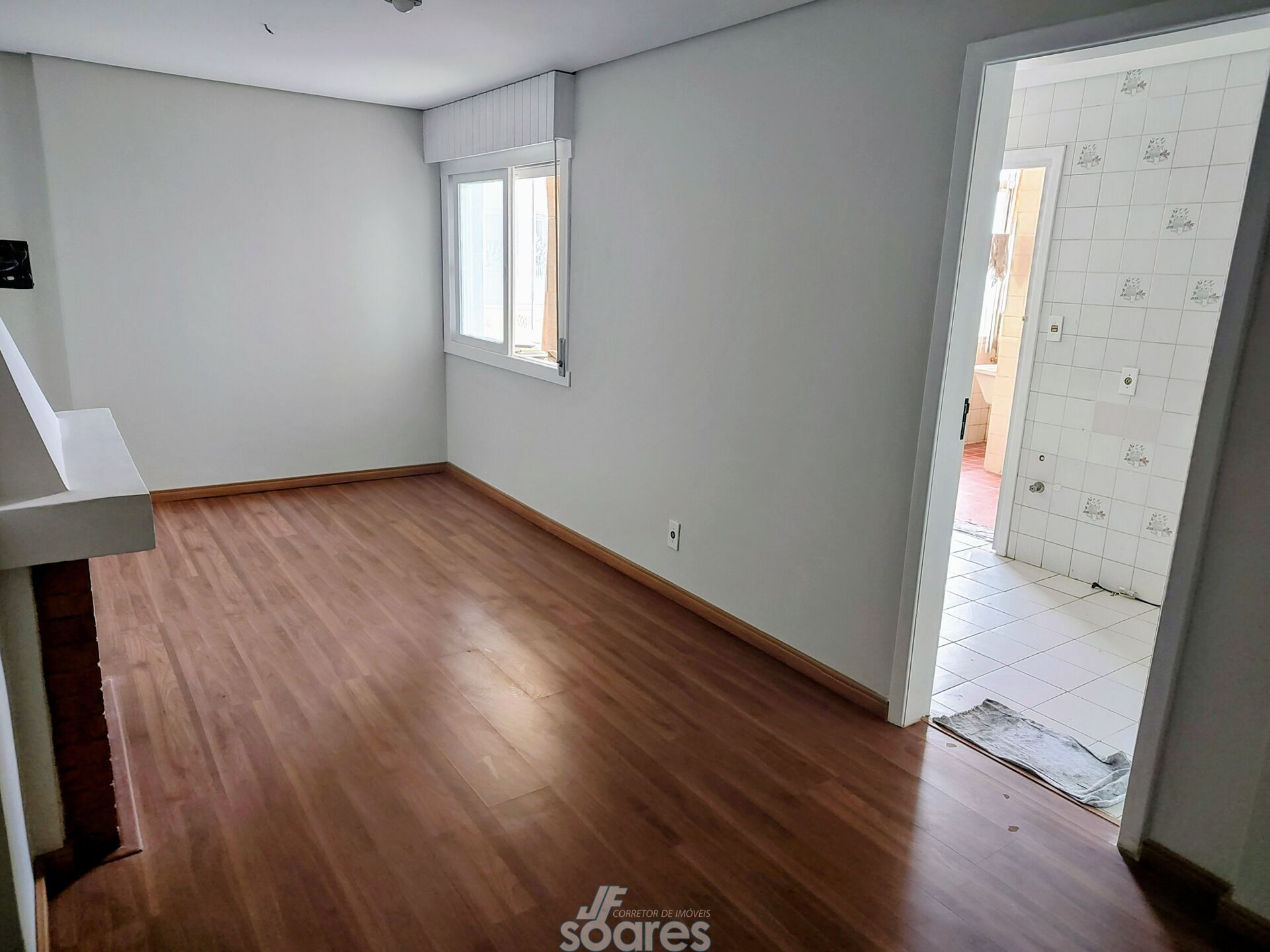 Apartamento à venda com 2 quartos, 75m² - Foto 4