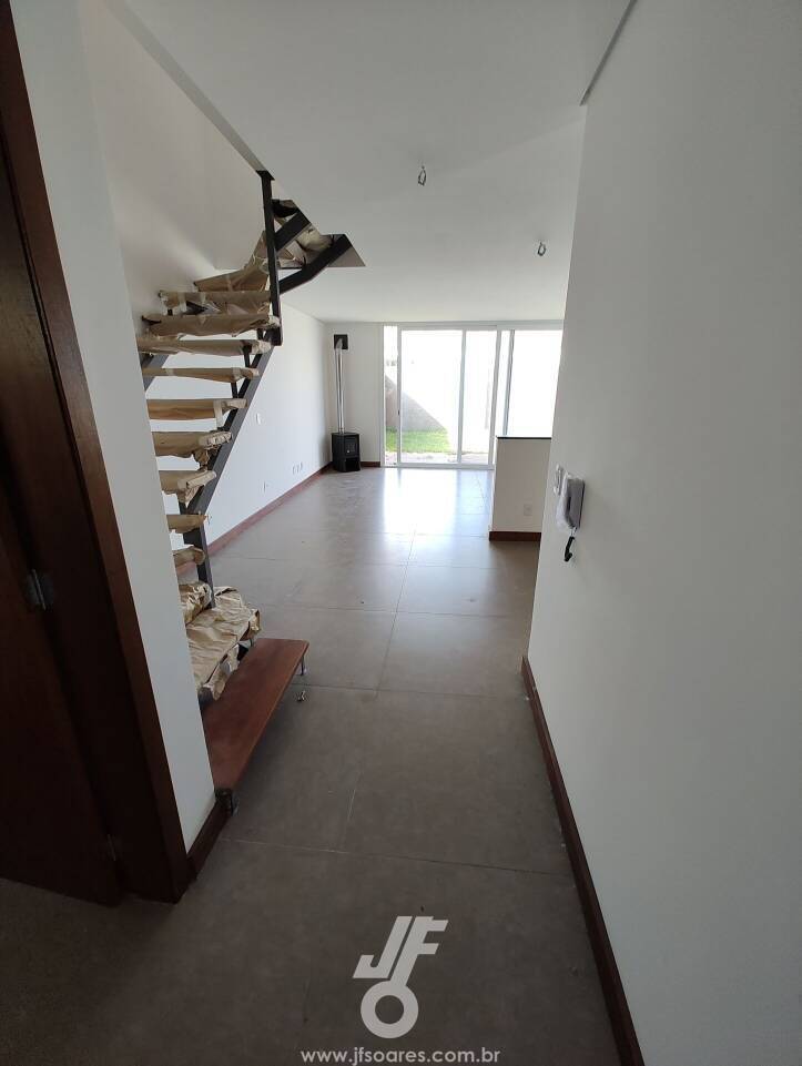 Casa de Condomínio à venda com 2 quartos, 113m² - Foto 2