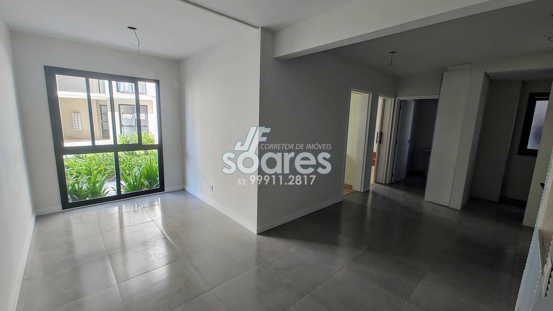 Apartamento à venda com 2 quartos, 55m² - Foto 1