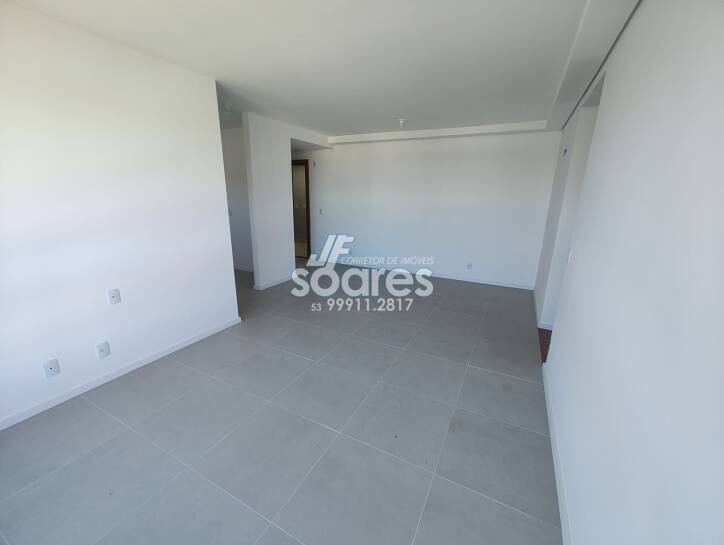 Apartamento à venda com 2 quartos, 83m² - Foto 3