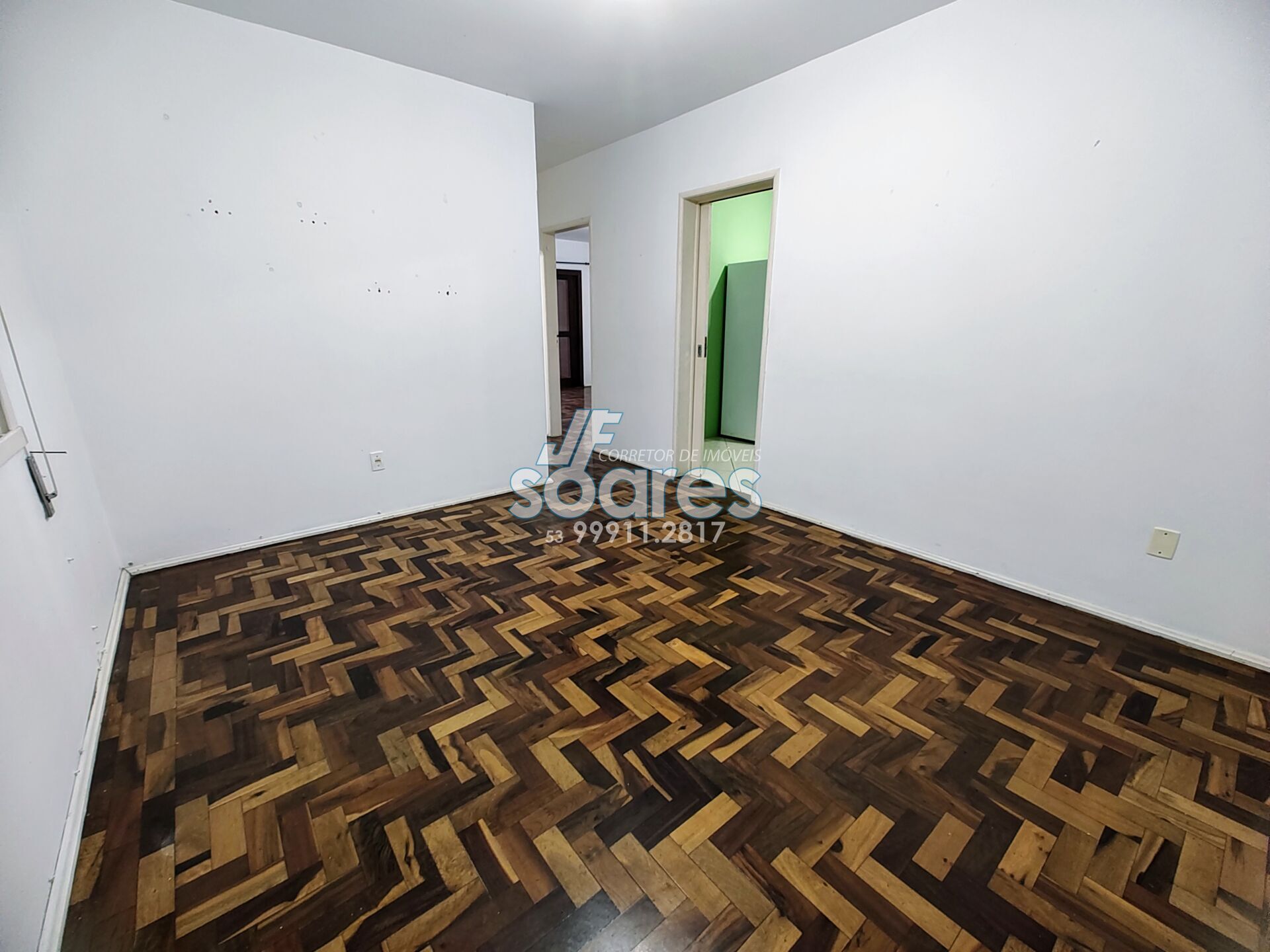 Apartamento à venda com 2 quartos, 72m² - Foto 2