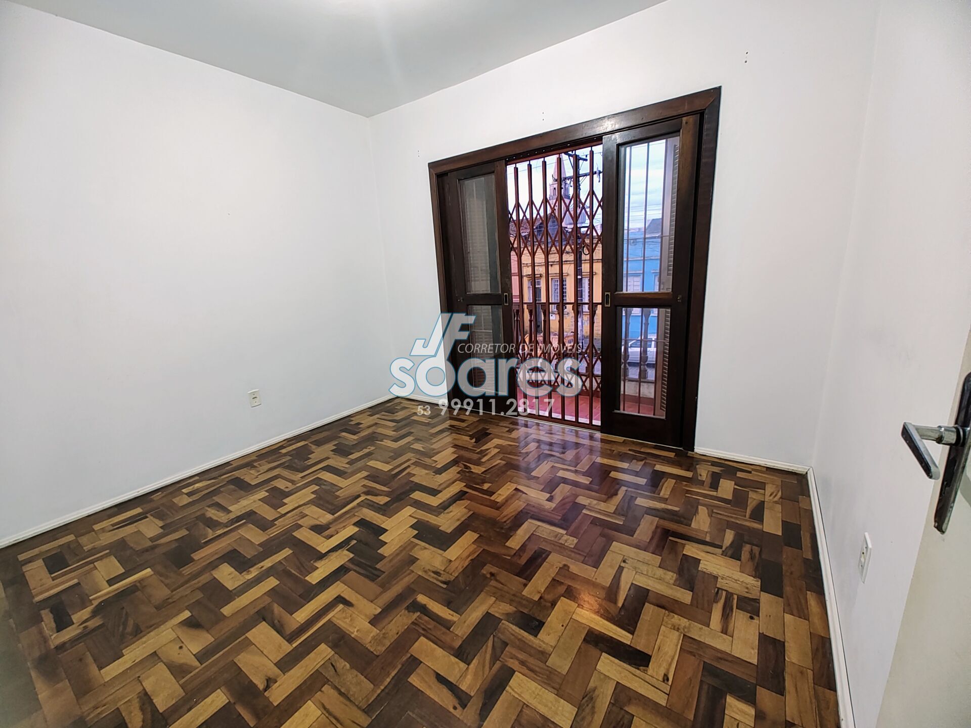 Apartamento à venda com 2 quartos, 72m² - Foto 6