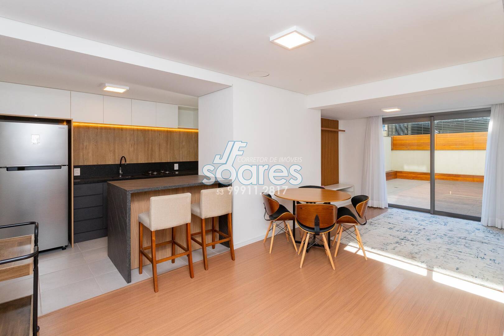 Apartamento à venda com 1 quarto, 141m² - Foto 1