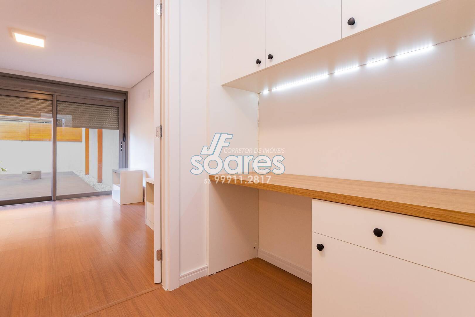 Apartamento à venda com 1 quarto, 141m² - Foto 10