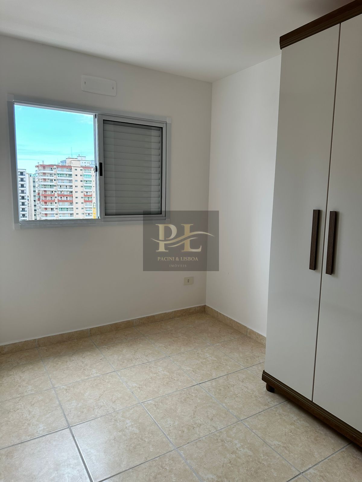 Apartamento para alugar com 2 quartos, 58m² - Foto 12