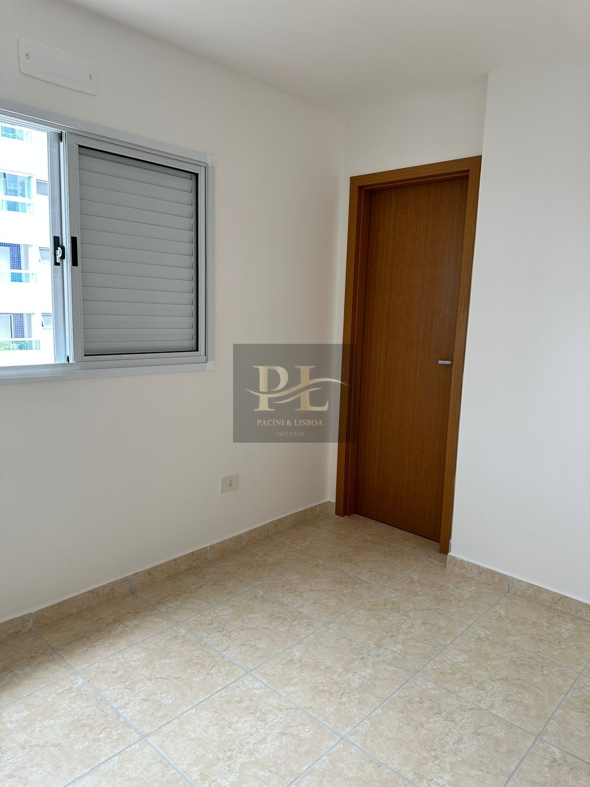 Apartamento para alugar com 2 quartos, 58m² - Foto 9