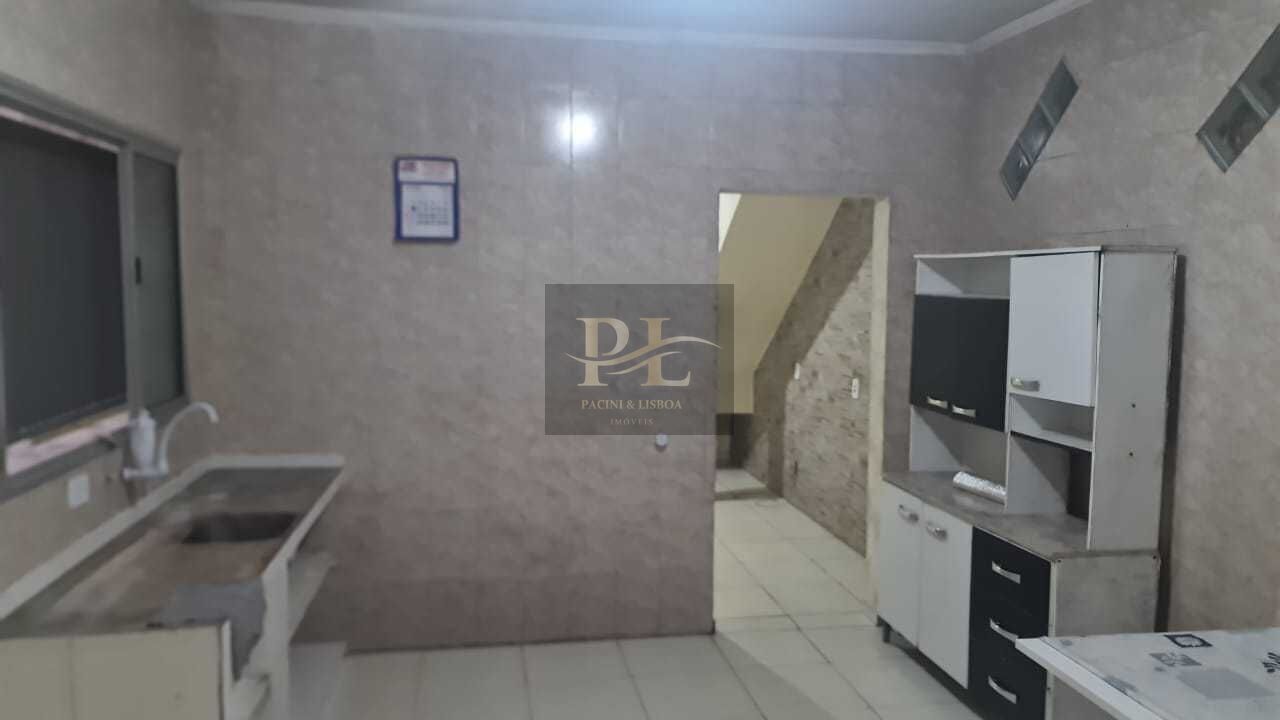 Sobrado à venda com 2 quartos, 250m² - Foto 15