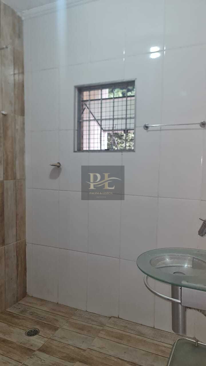 Sobrado à venda com 2 quartos, 250m² - Foto 17