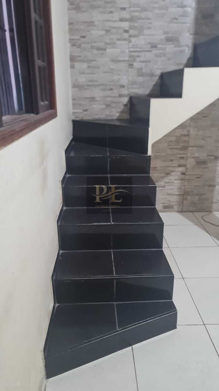Sobrado à venda com 2 quartos, 250m² - Foto 6