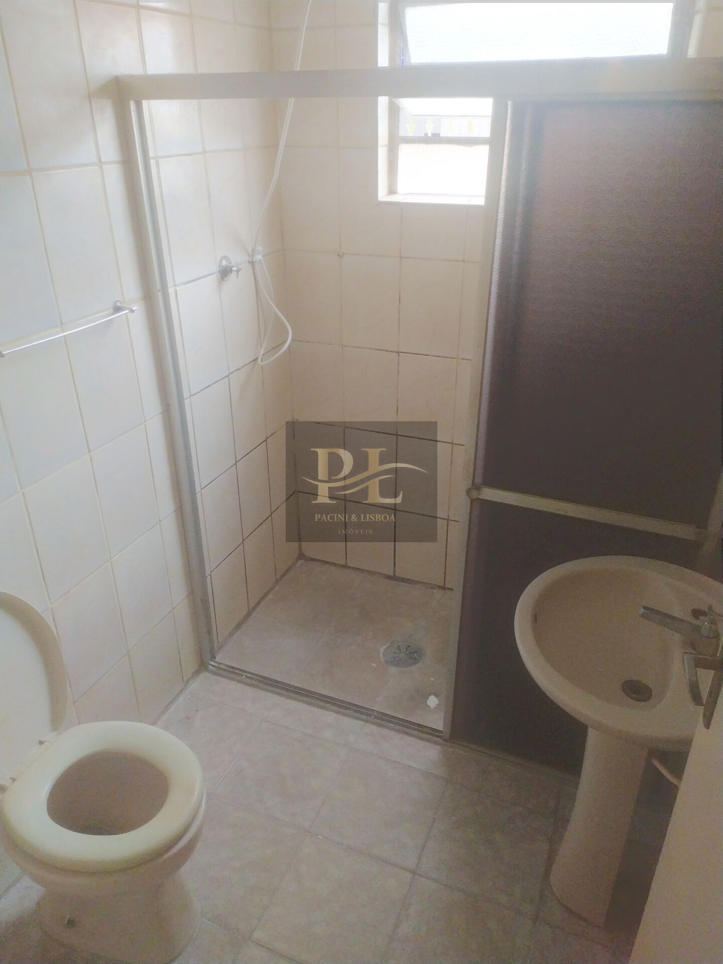 Apartamento à venda com 2 quartos, 80m² - Foto 3