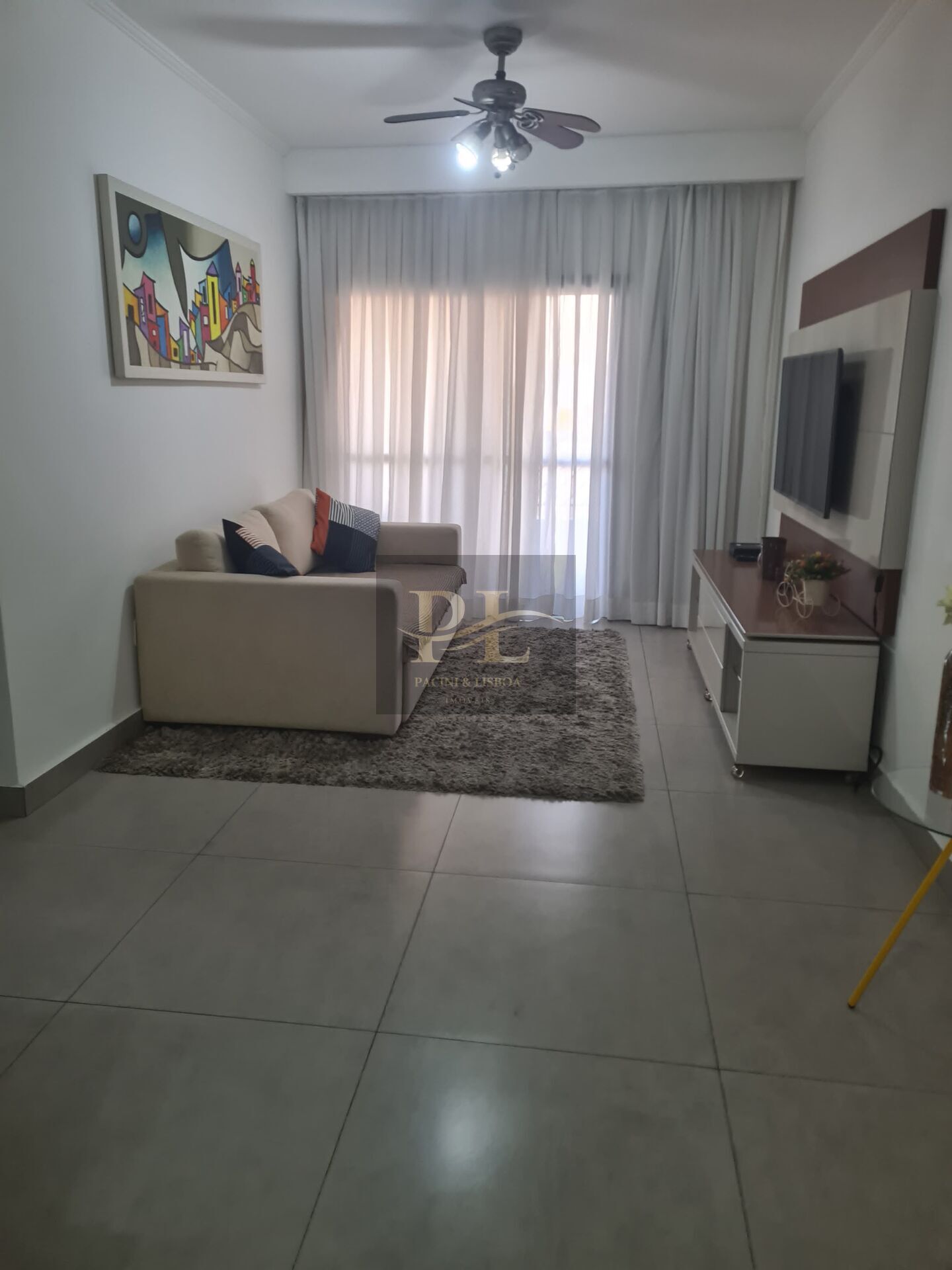 Apartamento para alugar com 2 quartos, 83m² - Foto 2