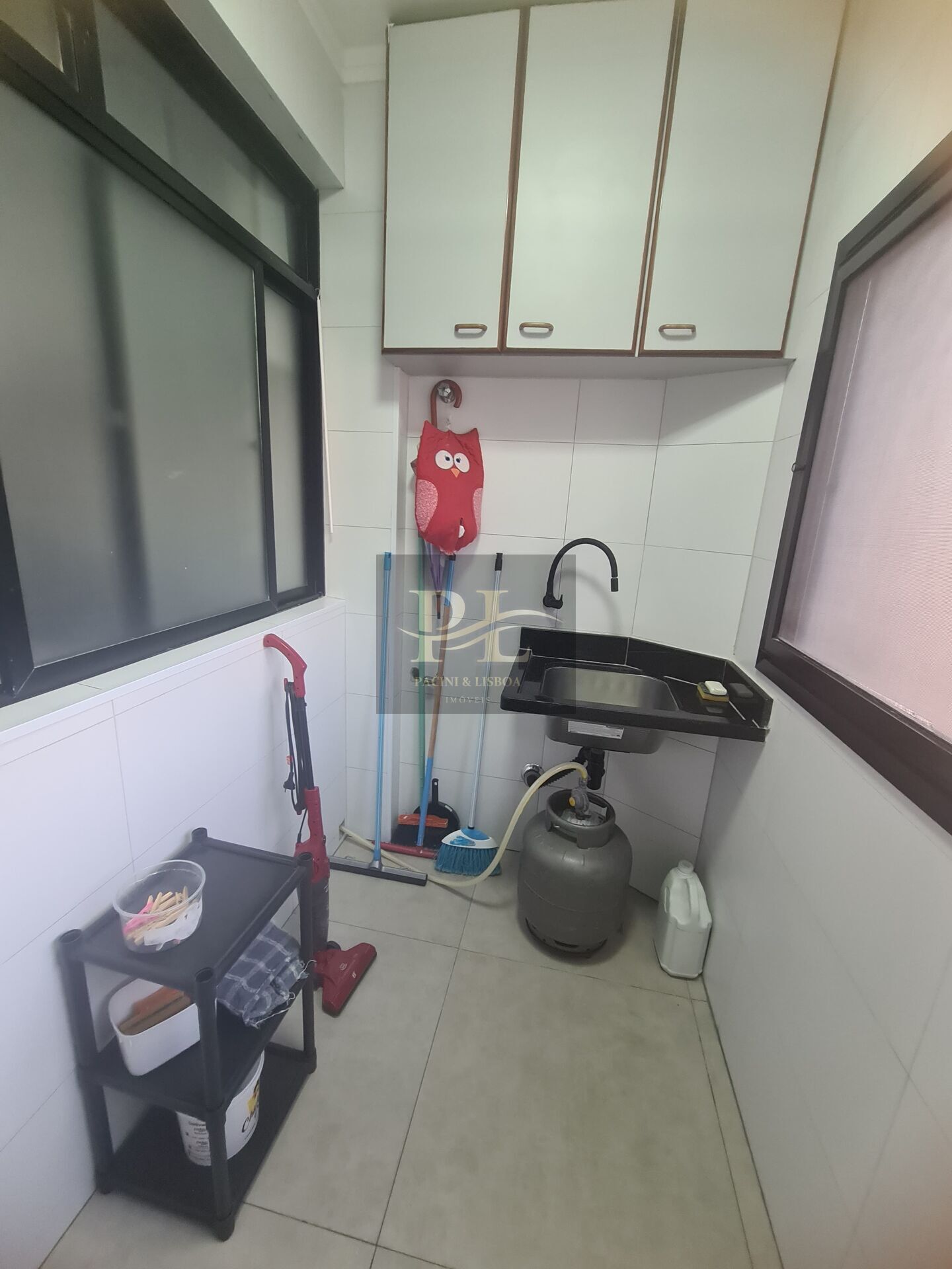 Apartamento para alugar com 2 quartos, 83m² - Foto 6