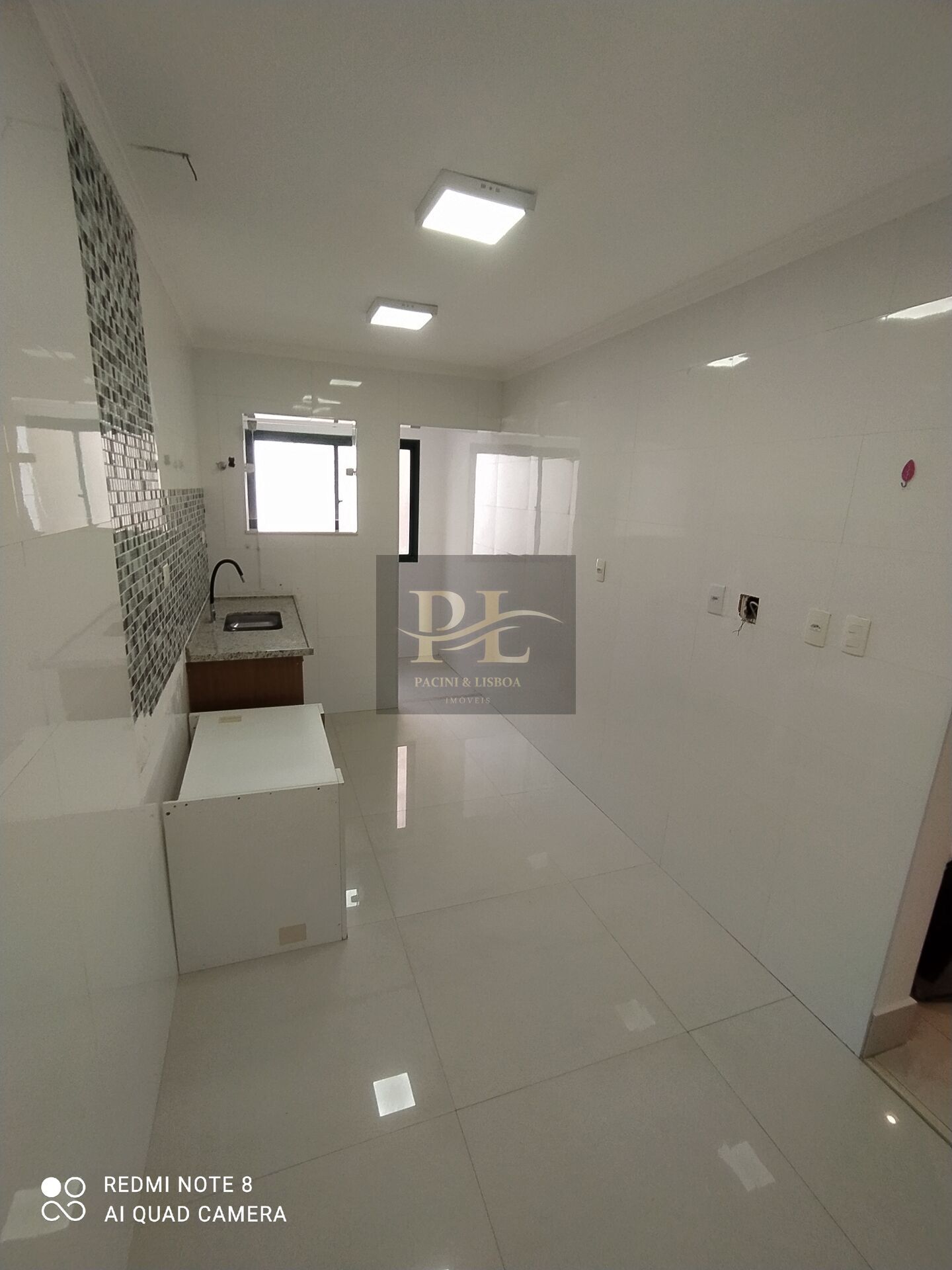 Apartamento para alugar com 1 quarto, 51m² - Foto 10