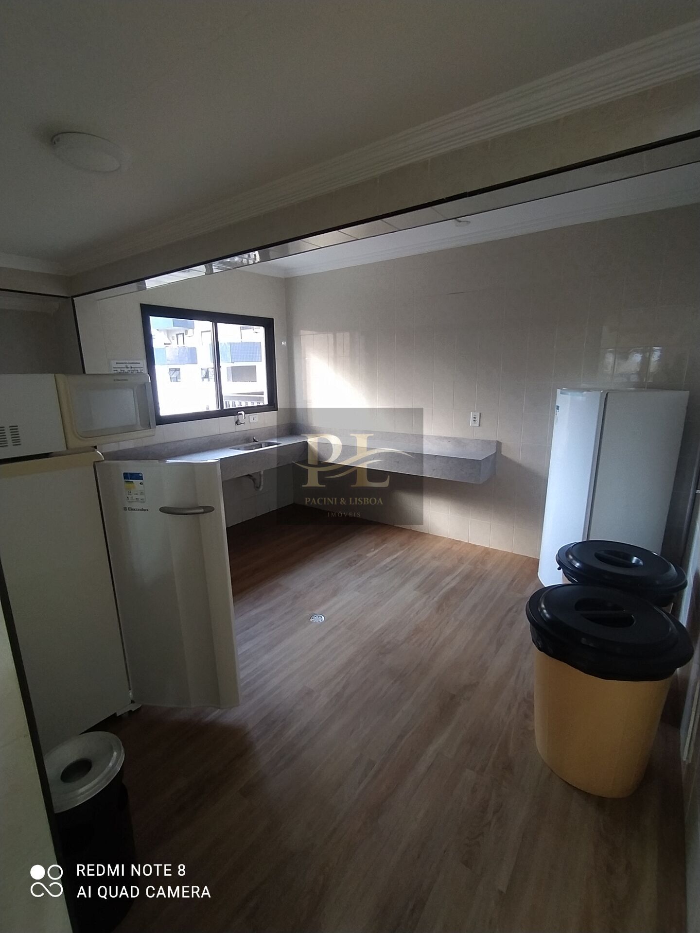 Apartamento à venda com 3 quartos, 122m² - Foto 11