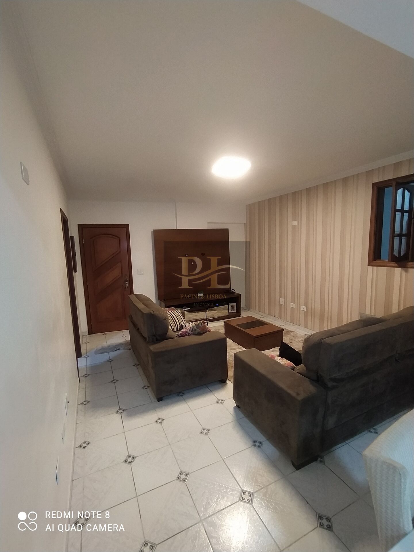 Apartamento à venda com 3 quartos, 122m² - Foto 2