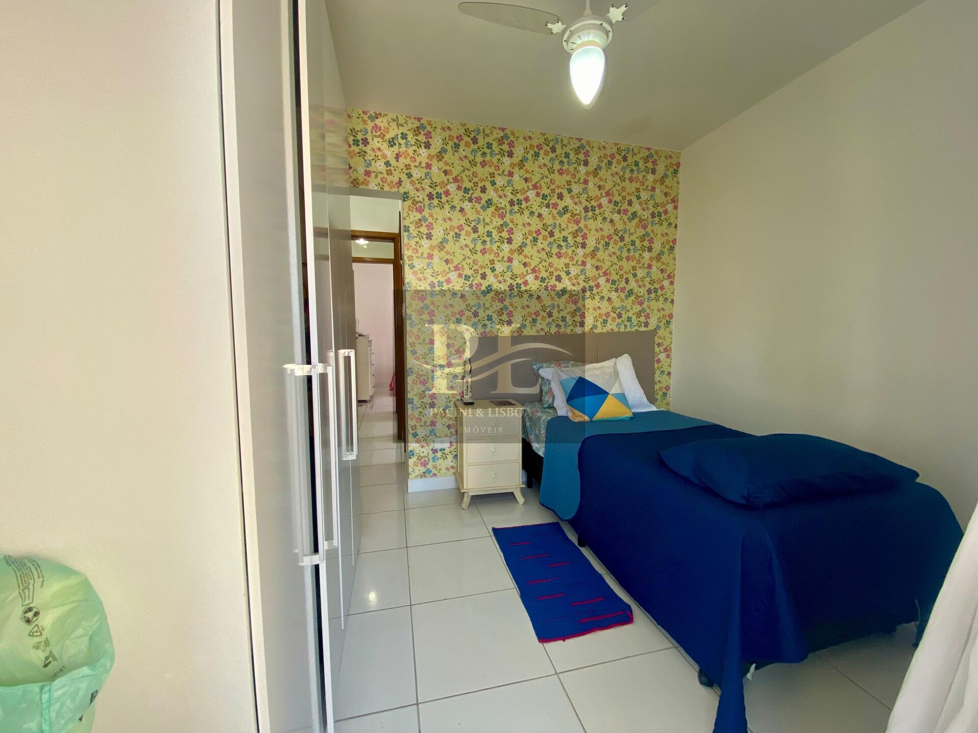 Apartamento à venda com 2 quartos, 70m² - Foto 13