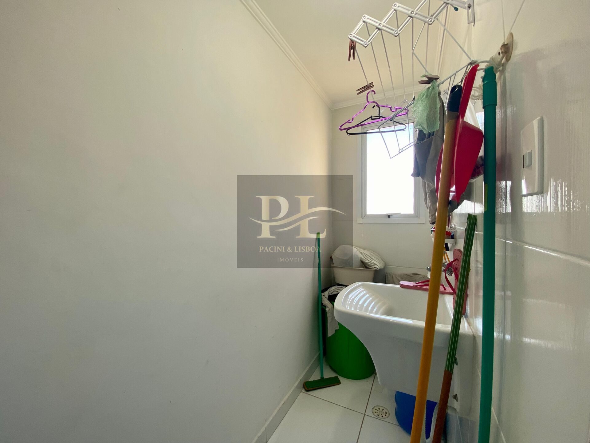 Apartamento à venda com 2 quartos, 70m² - Foto 24