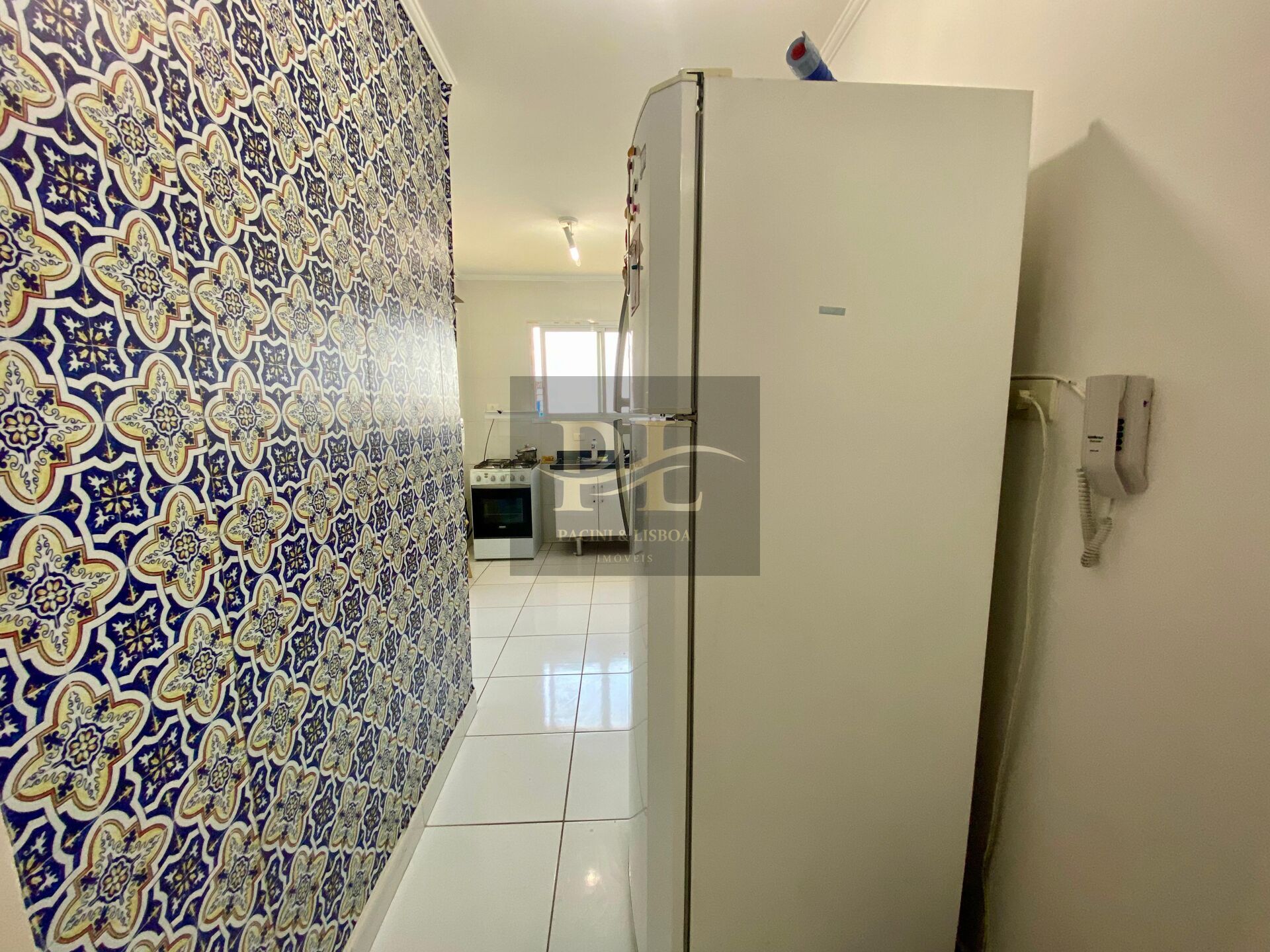 Apartamento à venda com 2 quartos, 70m² - Foto 27