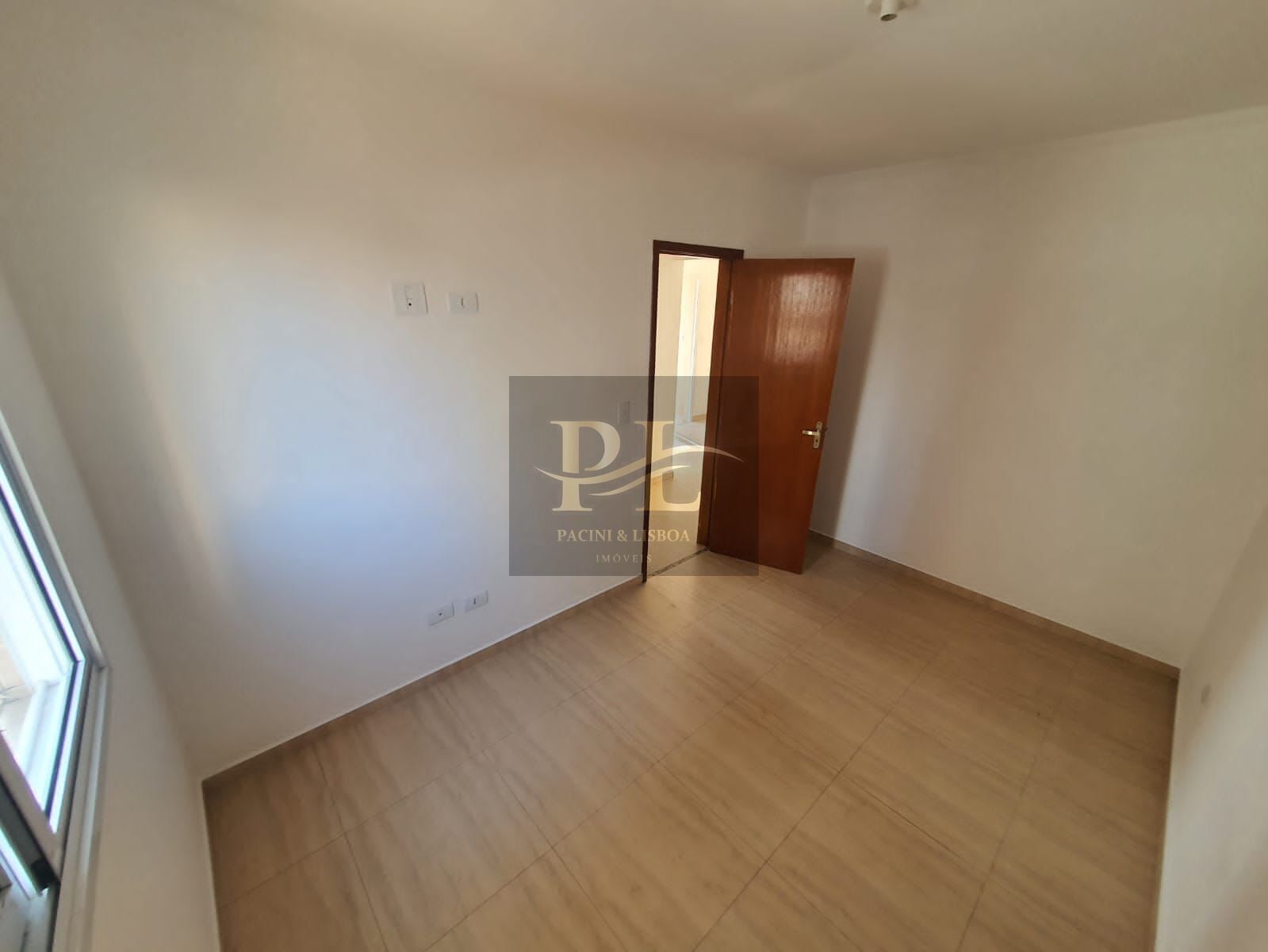 Apartamento à venda com 2 quartos, 60m² - Foto 5