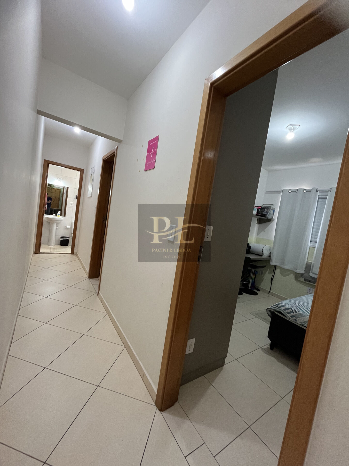 Apartamento à venda com 2 quartos, 55m² - Foto 12