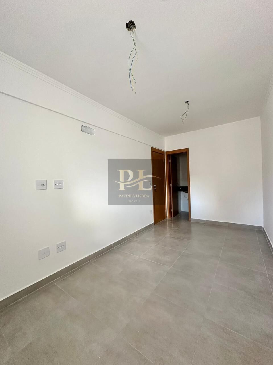 Apartamento à venda com 1 quarto, 55m² - Foto 14