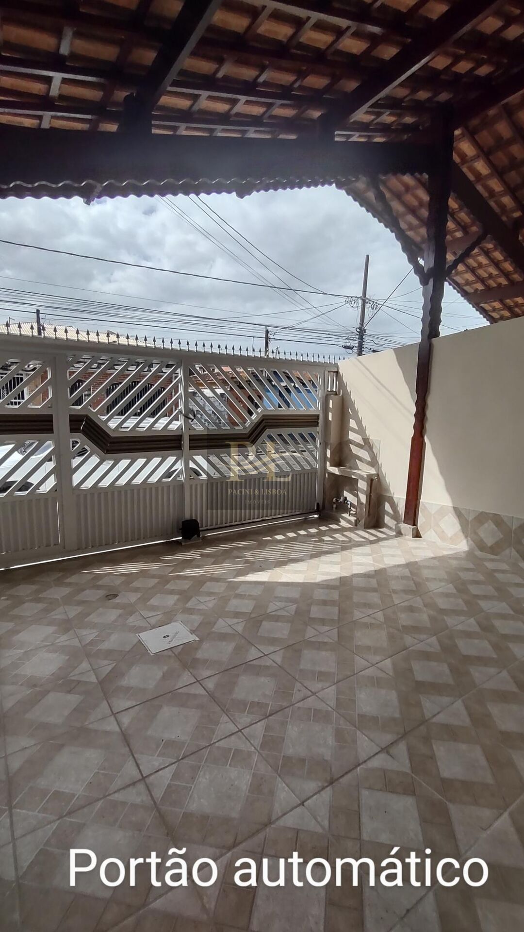 Casa à venda com 3 quartos, 75m² - Foto 5