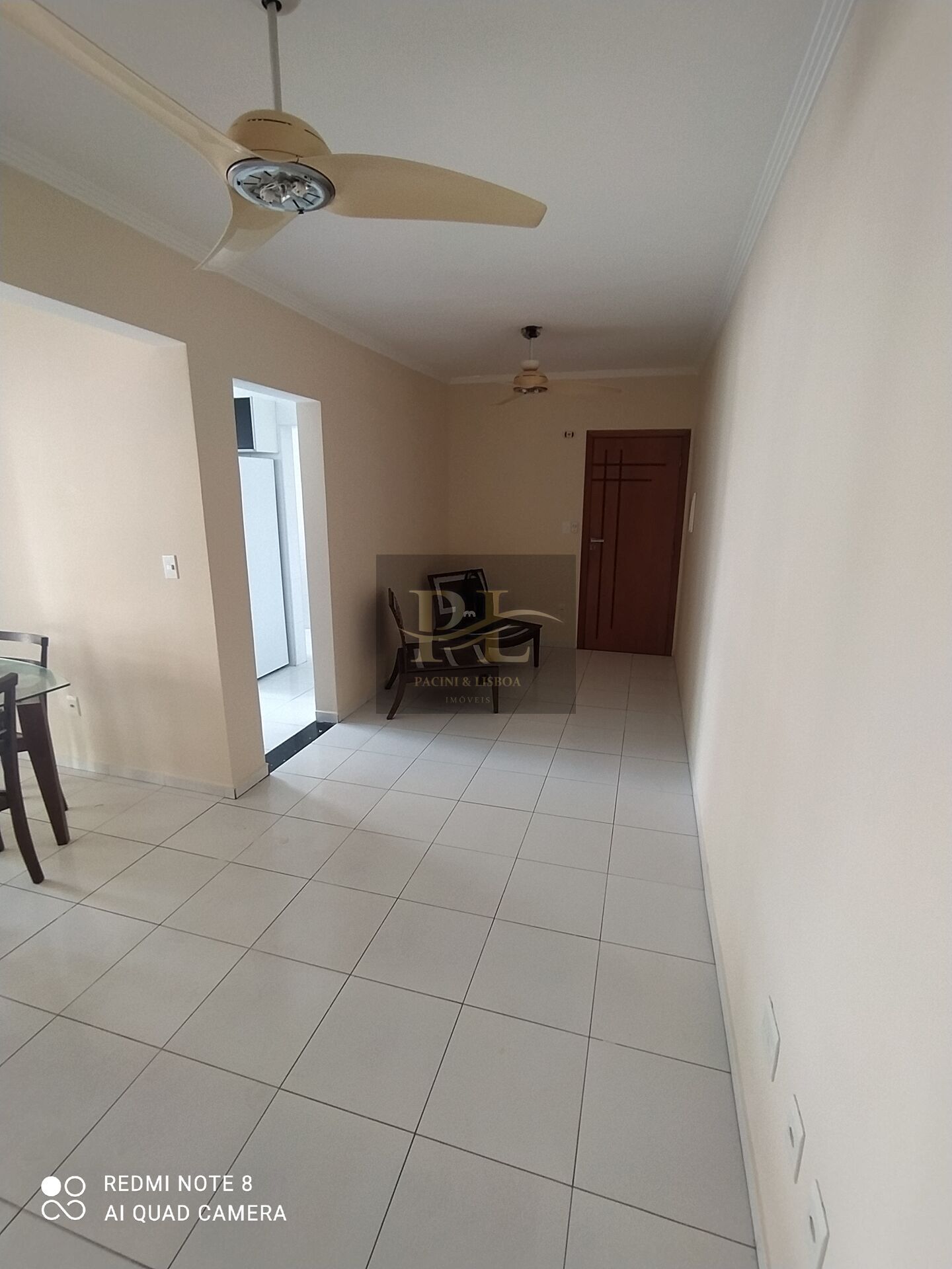 Apartamento para alugar com 2 quartos, 110m² - Foto 8