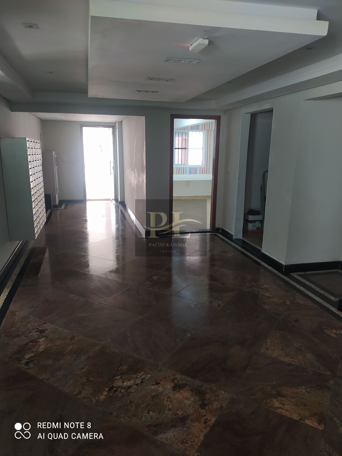 Apartamento para alugar com 2 quartos, 110m² - Foto 35