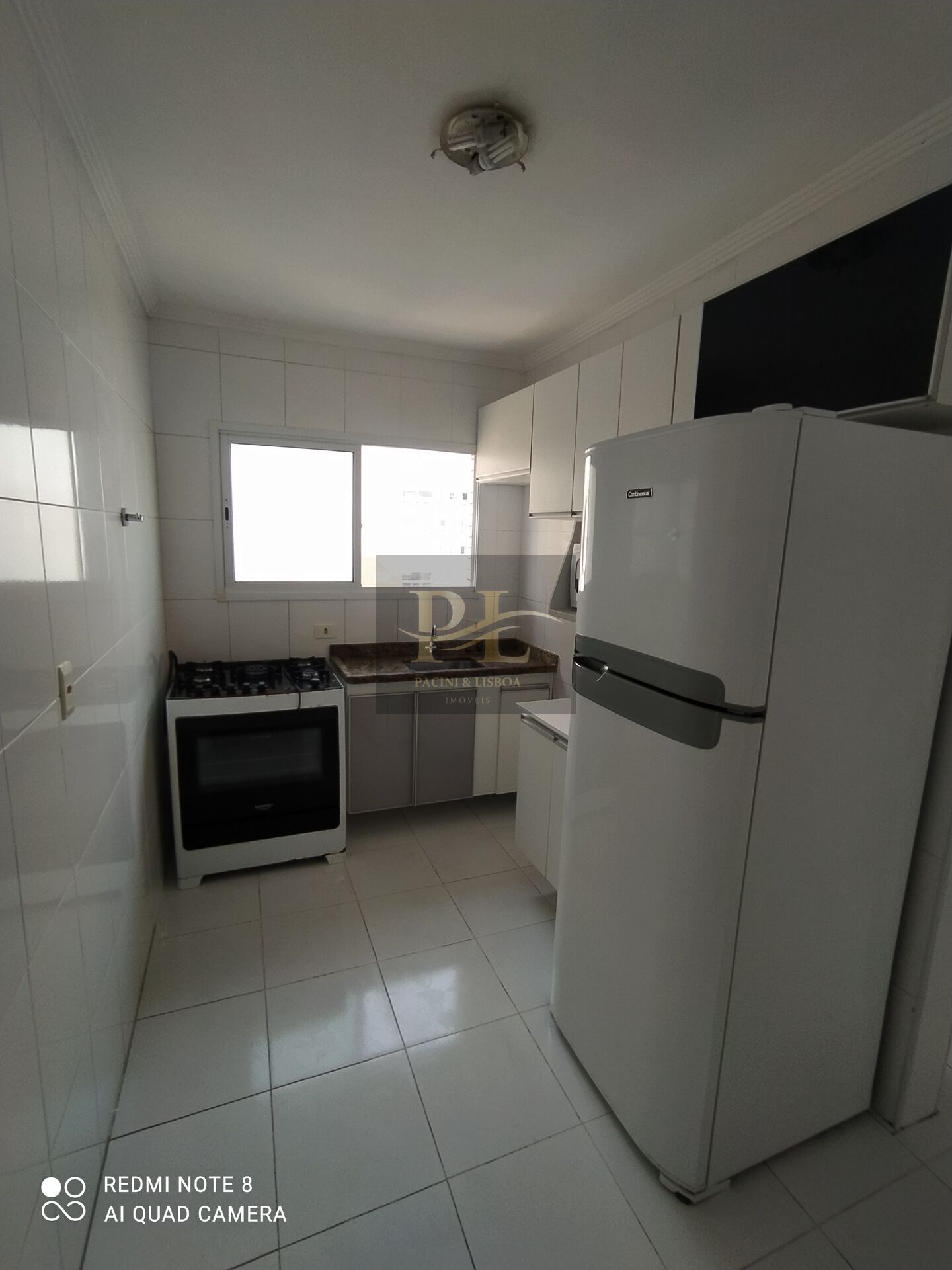 Apartamento para alugar com 2 quartos, 110m² - Foto 18