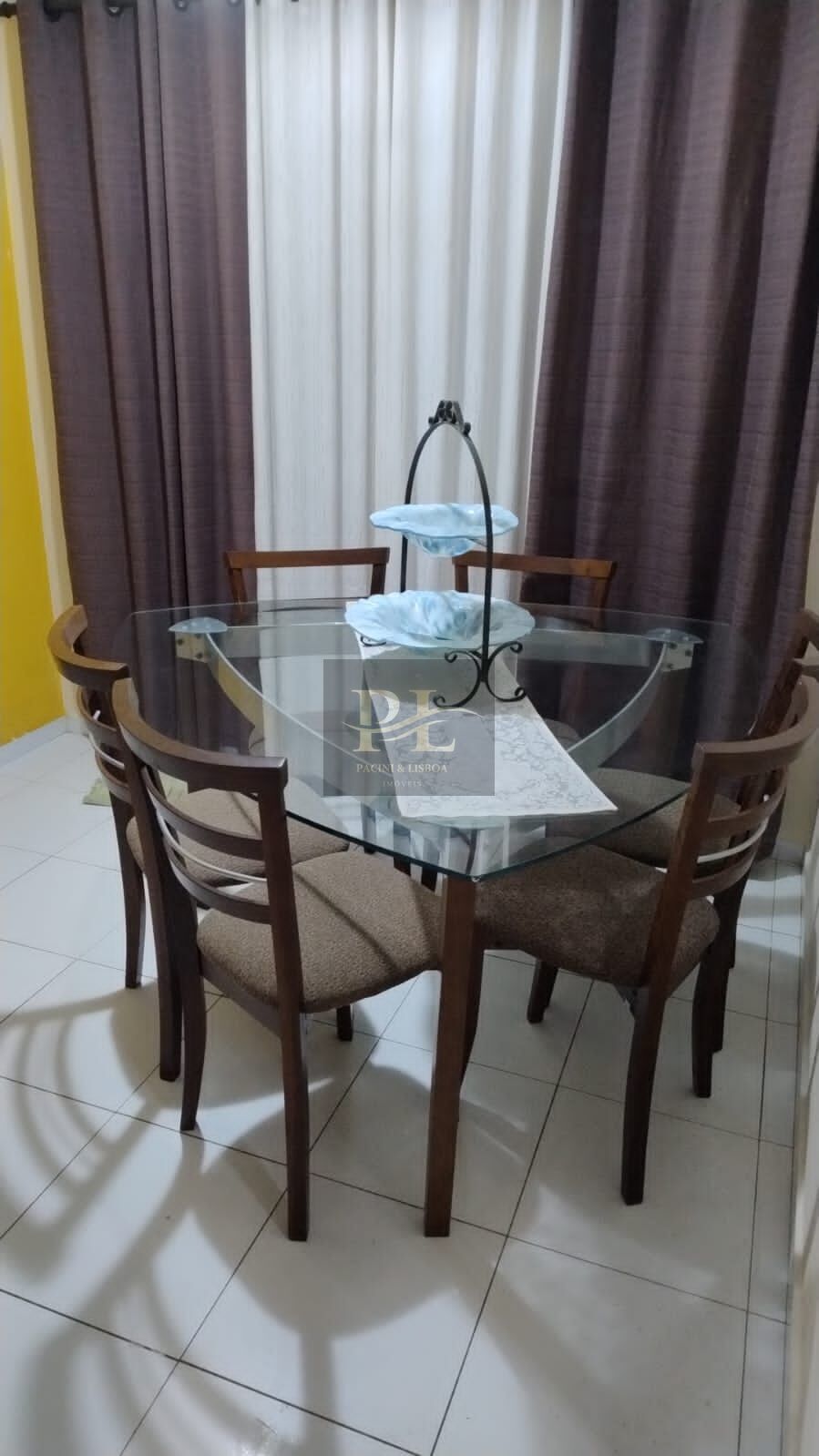 Apartamento para alugar com 2 quartos, 110m² - Foto 2