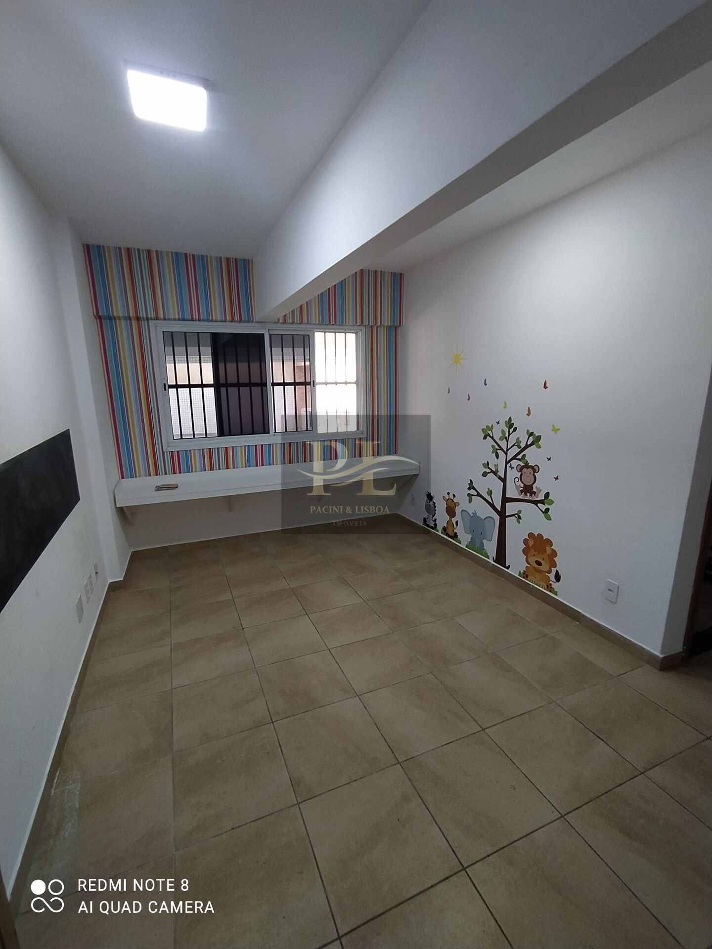 Apartamento para alugar com 2 quartos, 110m² - Foto 38