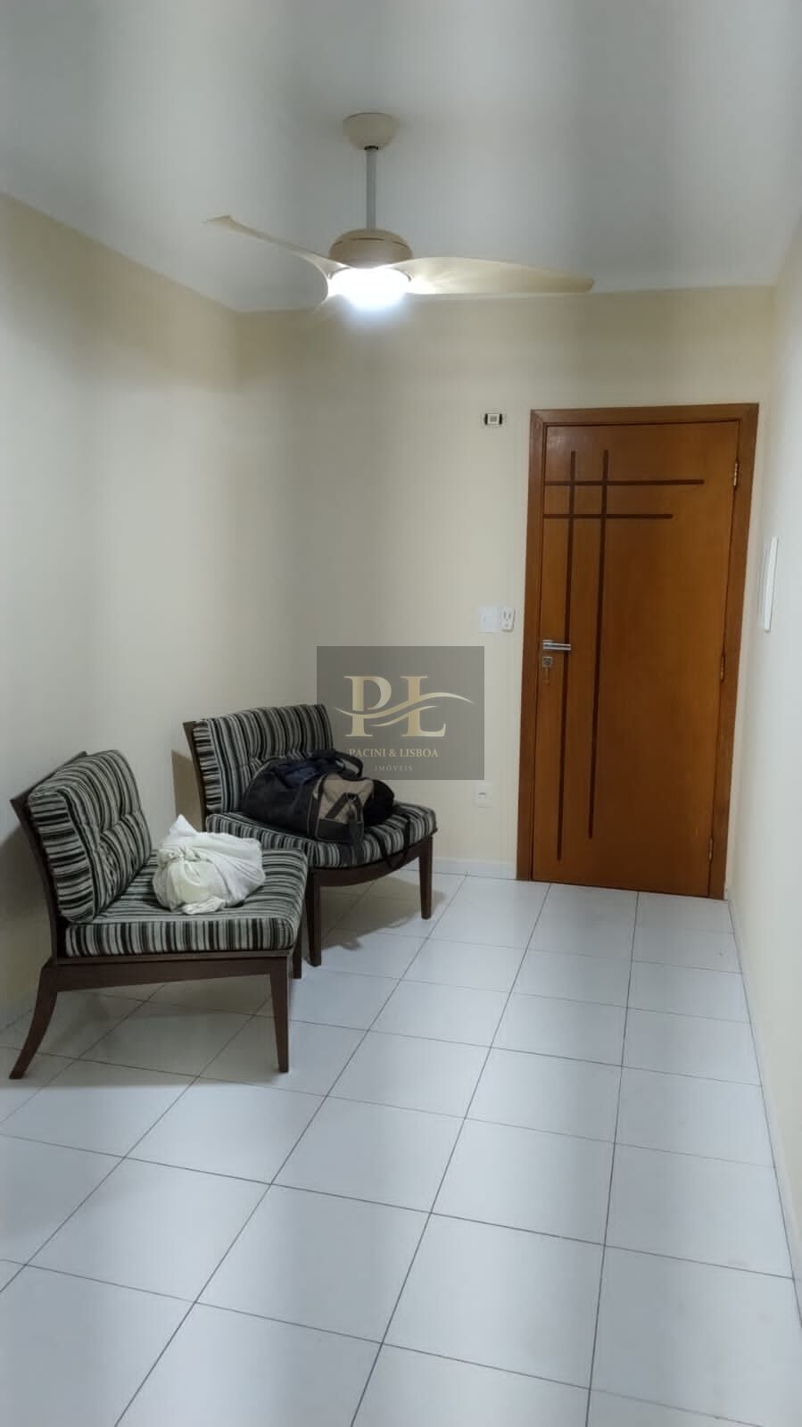 Apartamento para alugar com 2 quartos, 110m² - Foto 5