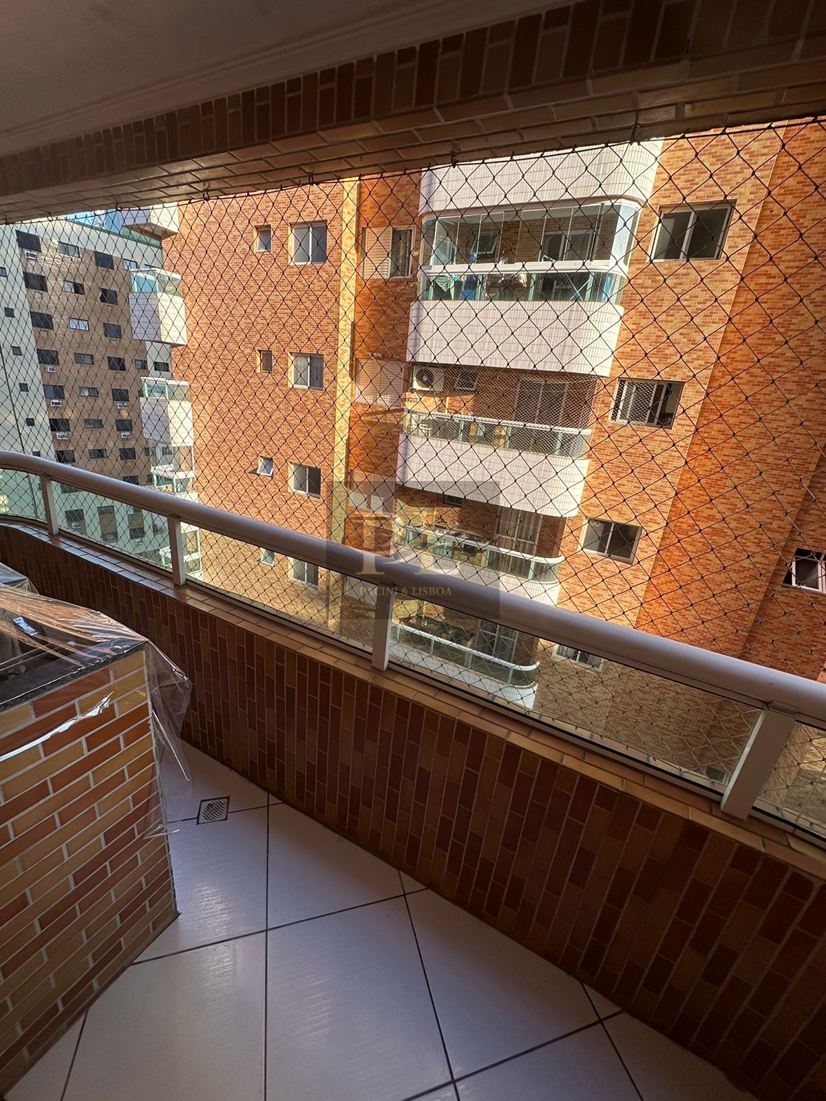 Apartamento à venda com 1 quarto, 72m² - Foto 2