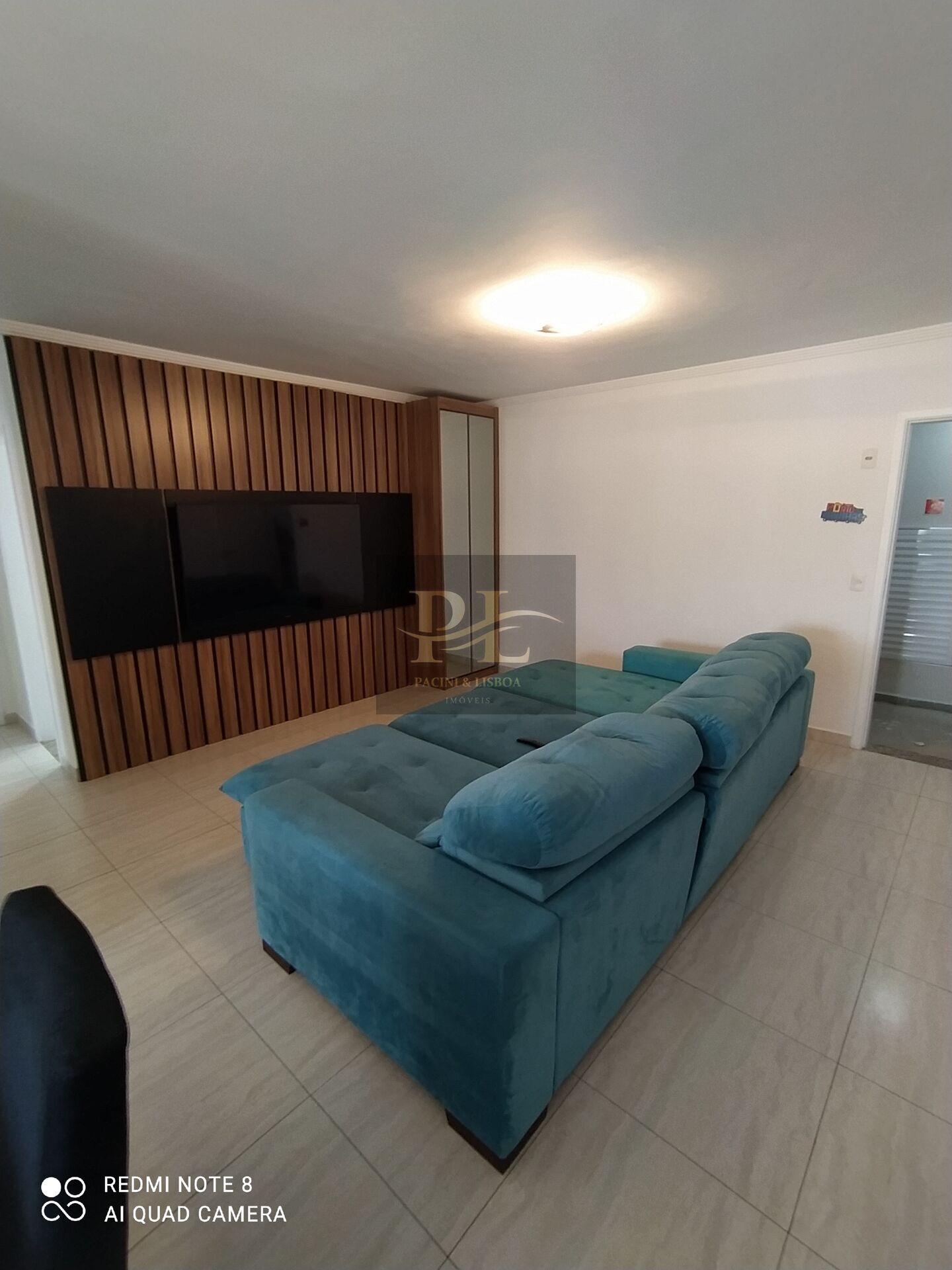 Apartamento para alugar com 2 quartos, 100m² - Foto 4