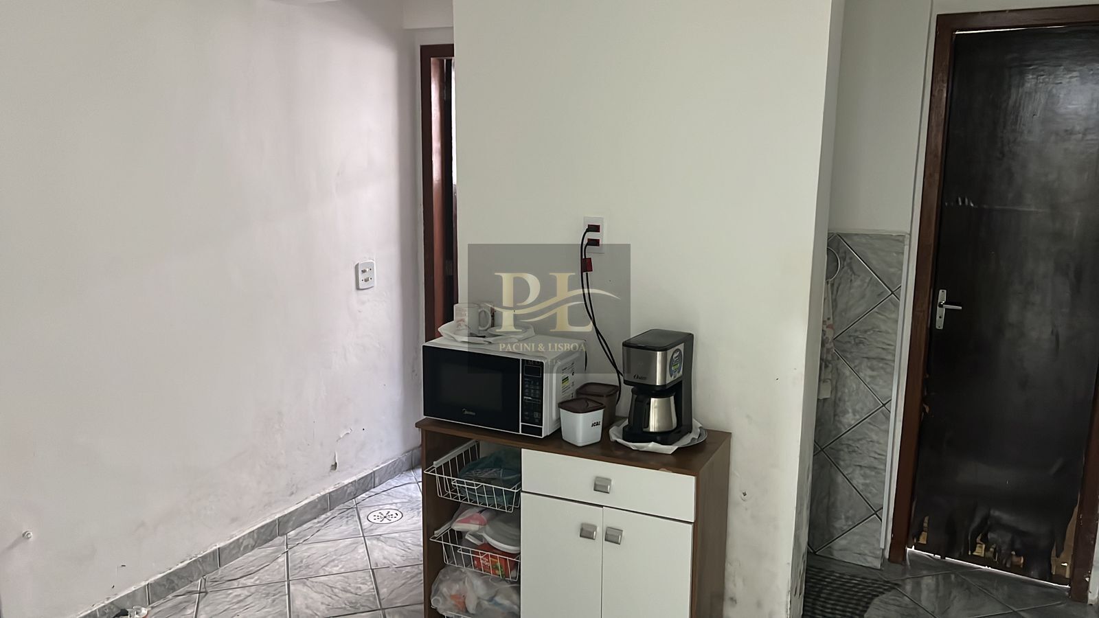 Loja-Salão para alugar com 3 quartos, 144m² - Foto 6