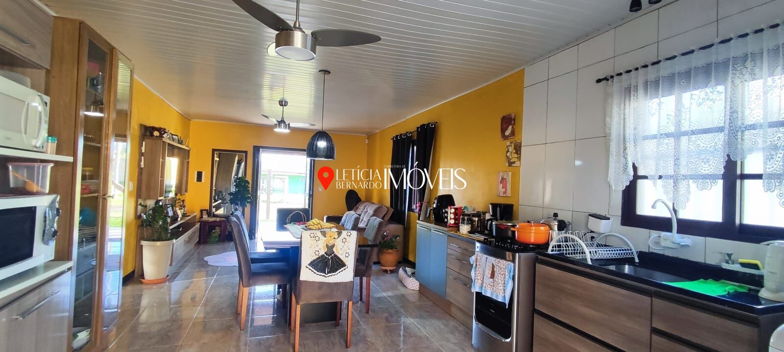 CASA À VENDA COM PISCINA EM QUINTÃO - foto 4