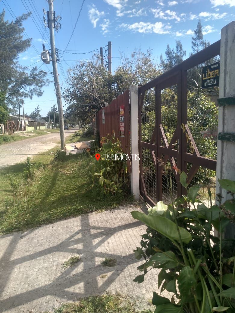 Casa à venda no bairro Centro - Balneário Pinhal/RS - foto 4