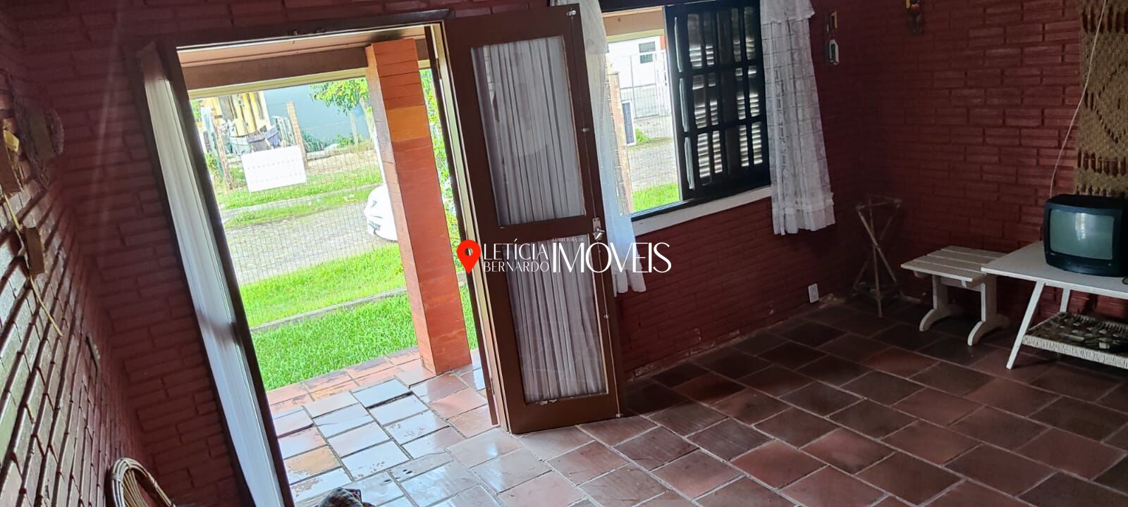 Casa de Alvenaria no Centro de Balneário Pinhal - foto 11